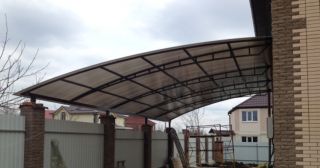 Навесы из поликарбоната к дому Краснокамск, цена от 3677 руб.